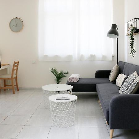Modern And Spacious Apartment In Downtown ไฮฟา ภายนอก รูปภาพ